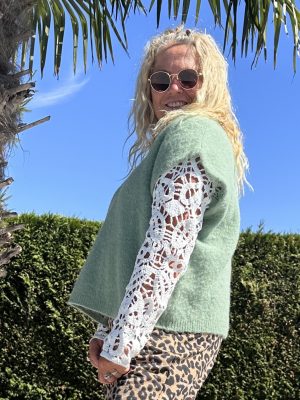 Pull Tess amande