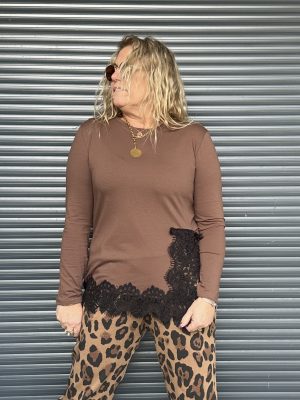 Pull Vera chocolat dentelle