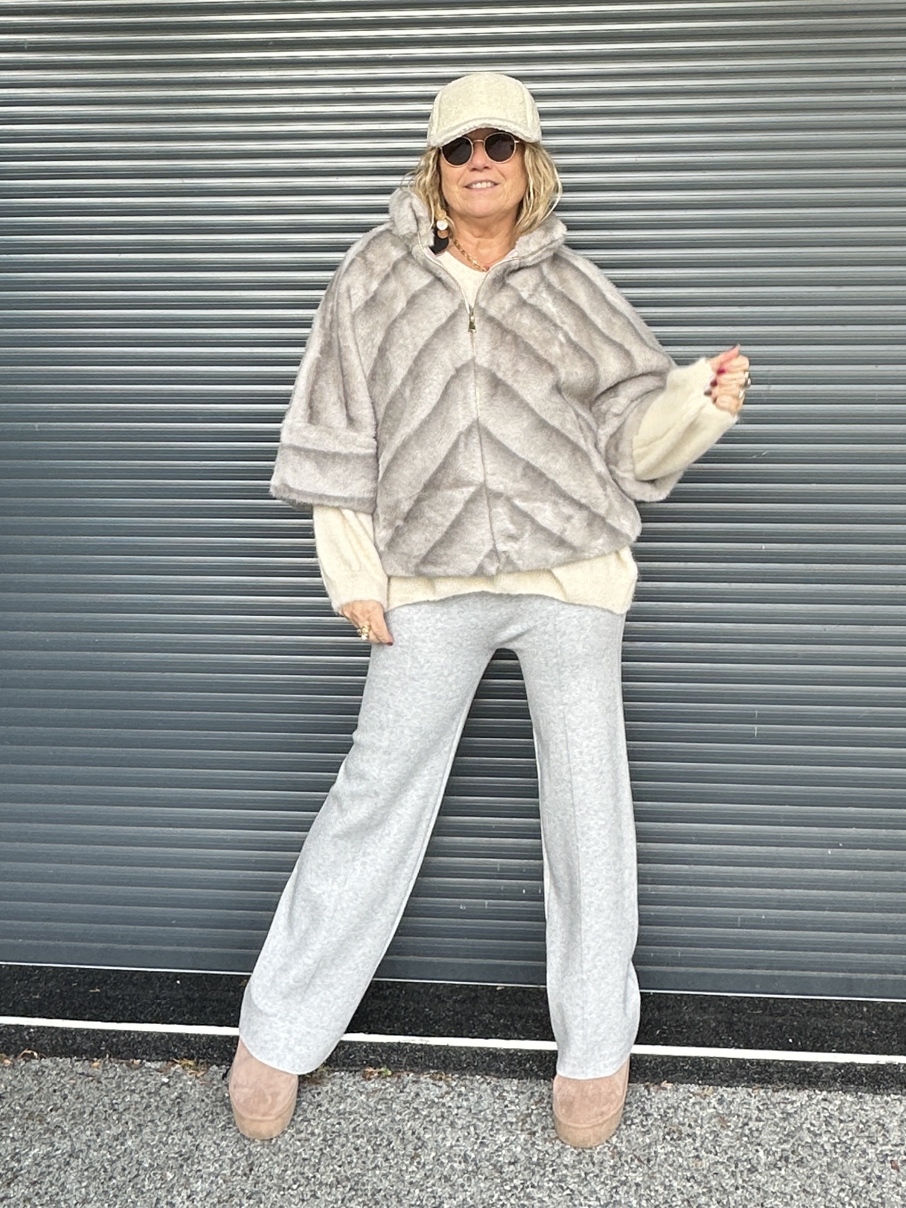 Pantalon Suzy cool gris – Image 5