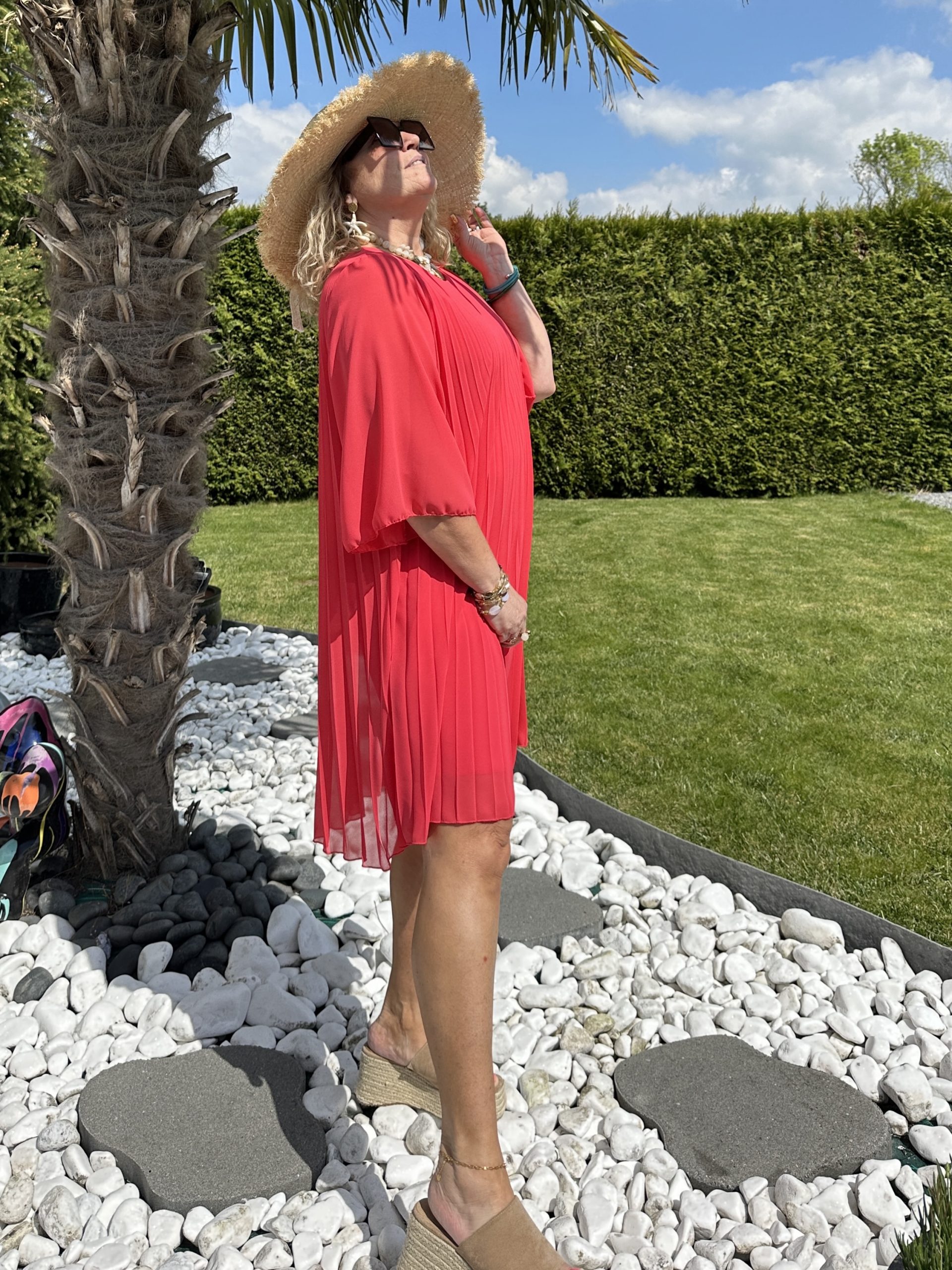 Robe Emma fluide cerise – Image 2