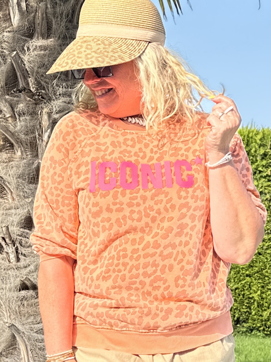 T-shirt Sallie iconic