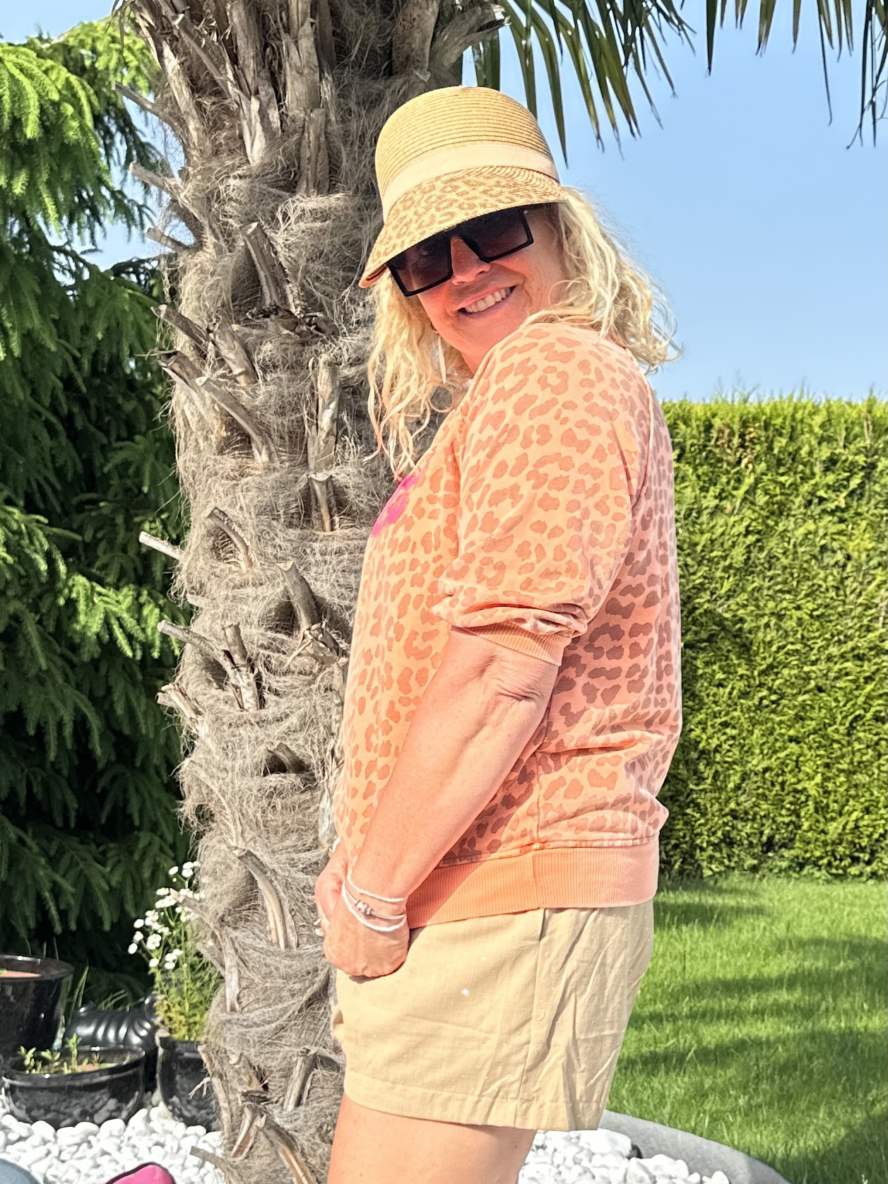 T-shirt Sallie iconic – Image 4